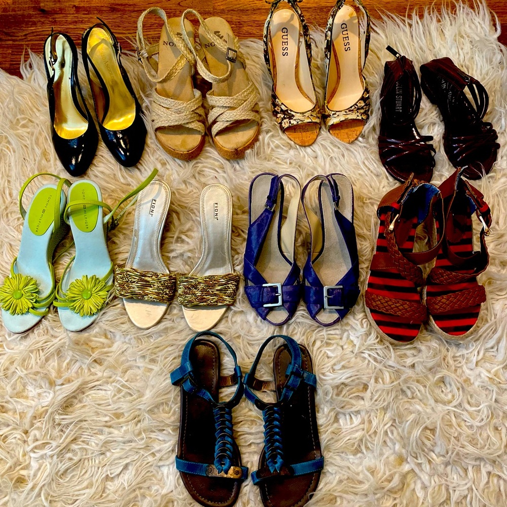 Multiple pairs of size 5-6 sandals, flats and heels